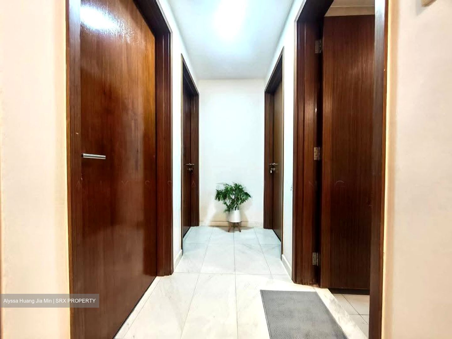 The Lakeshore (D22), Condominium #627420561